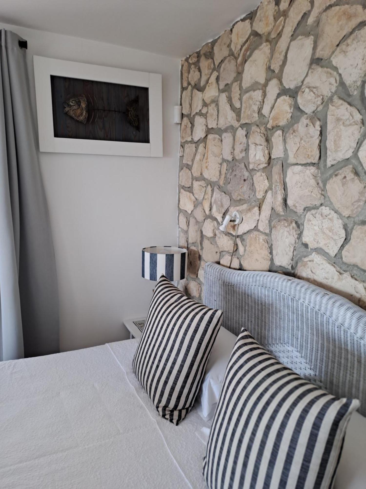 Kleinzee Oceanfront Guesthouse Gansbaai Dış mekan fotoğraf